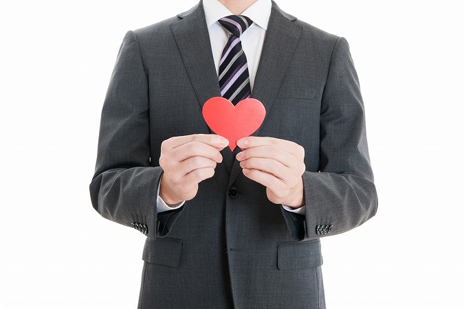 ハートを持つスタッフ